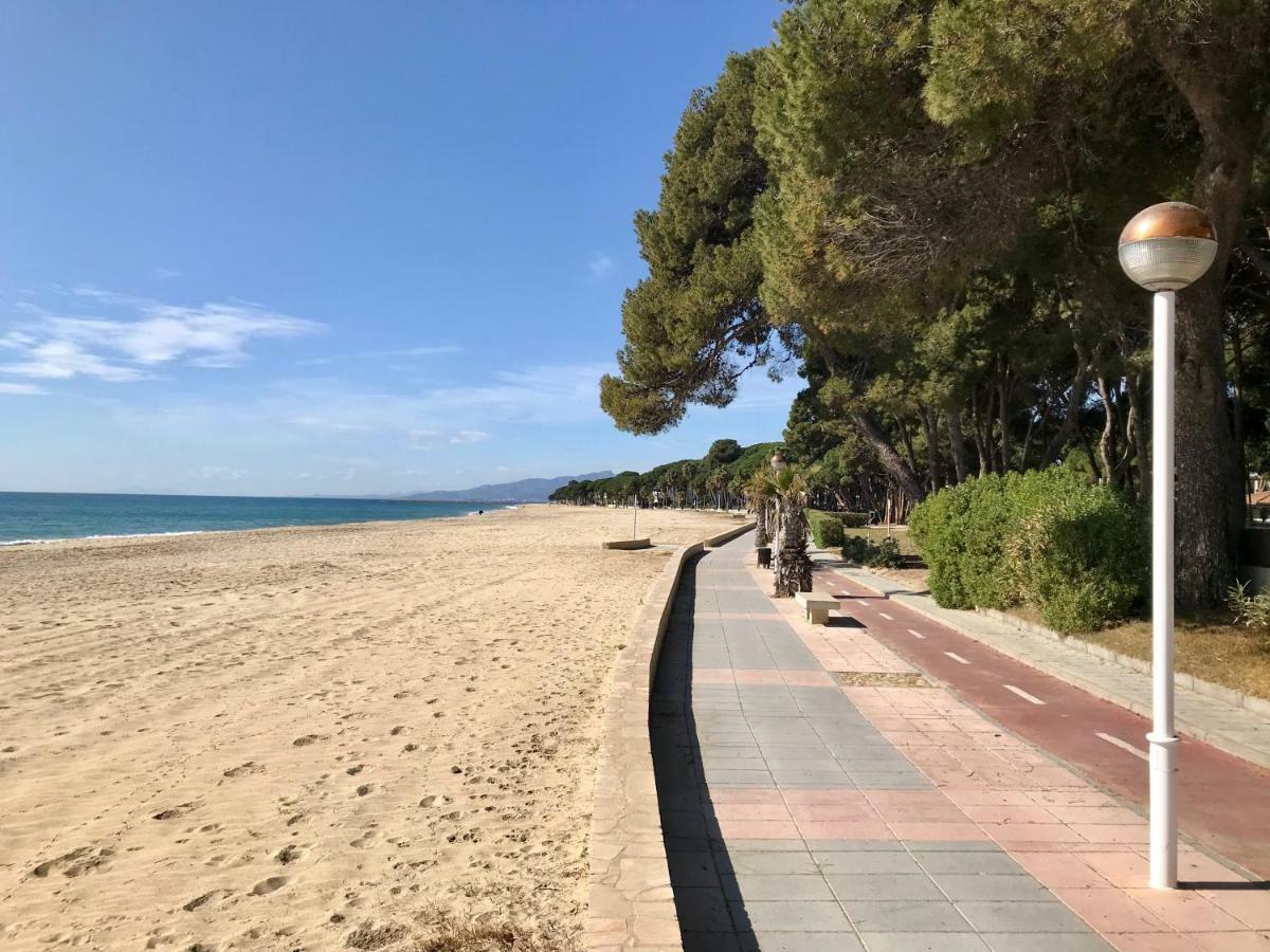 Residencia Beach Cambrils Exteriör bild